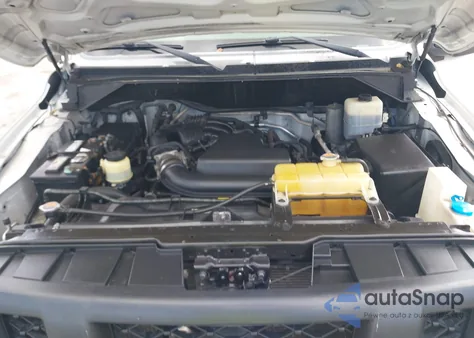 2016 Nissan Nv Cargo Nv2500 Hd Sv V6 z USA, uszkodzony, nr VIN 1N6BF0KY2GN813280